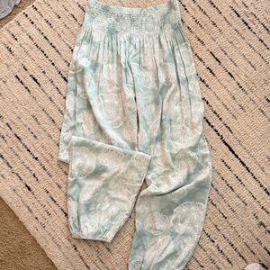 Elegant Floral Women's Pants